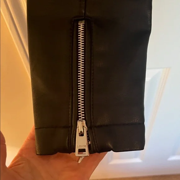 Levi’s Faux Leather Moto Belted Jacket - Picture 5 of 10